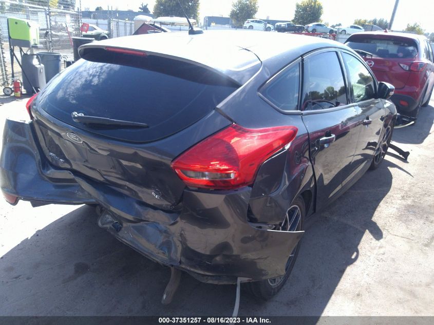 2016 FORD FOCUS SE - 1FADP3K21GL306426