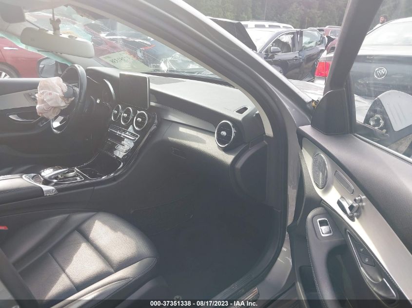 2016 MERCEDES-BENZ C-CLASS C 300 - 55SWF4KB5GU141087