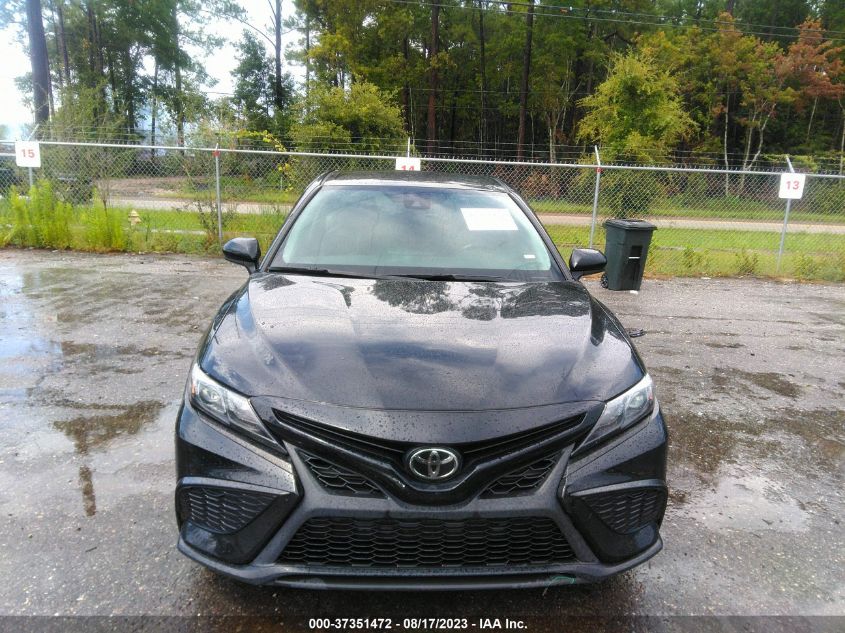 2021 TOYOTA CAMRY SE - 4T1G11AK5MU592295