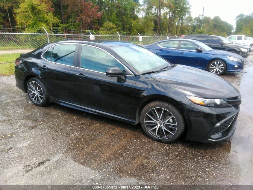 2021 TOYOTA CAMRY SE - 4T1G11AK5MU592295