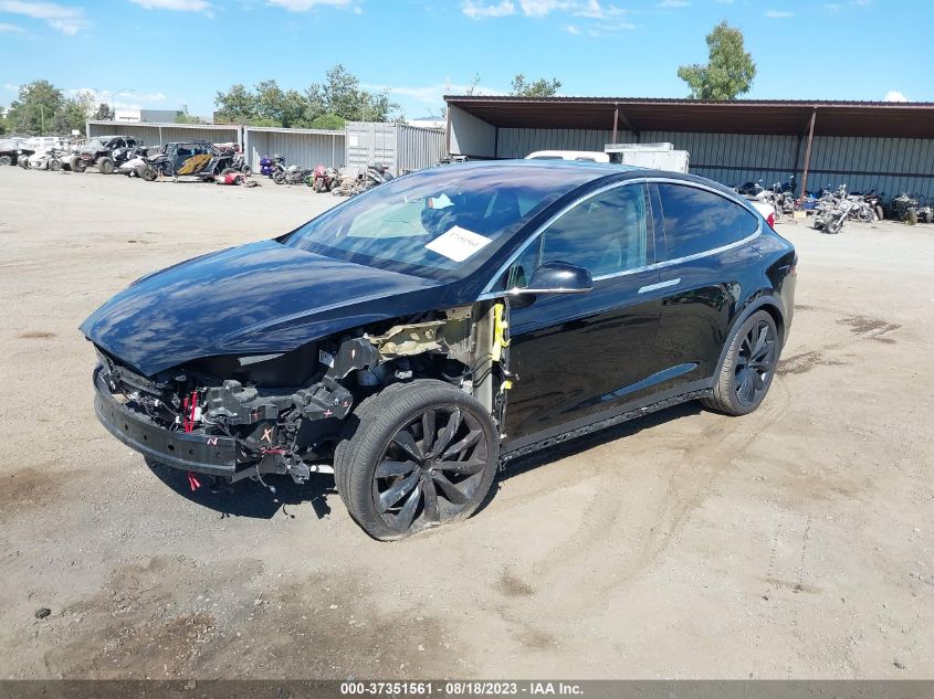 2018 TESLA MODEL X 75D/100D/P100D - 5YJXCBE26JF142271