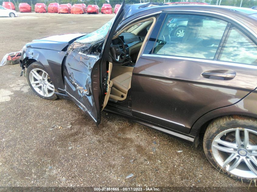 2014 MERCEDES-BENZ C-CLASS C 300 - WDDGF8AB6EA911744
