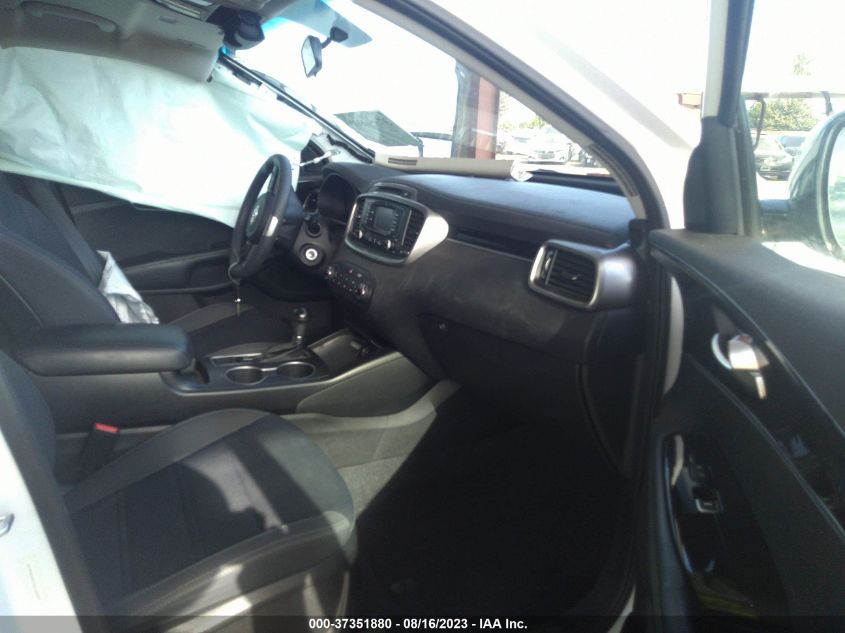 2016 KIA SORENTO LX/L - 5XYPGDA57GG132009