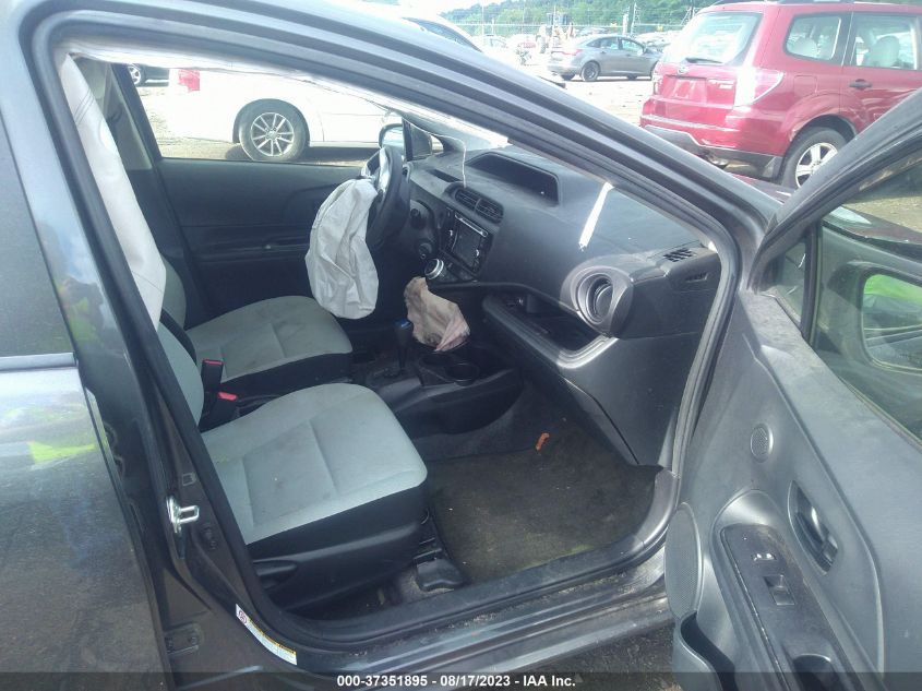 2015 TOYOTA PRIUS C - JTDKDTB30F1091019