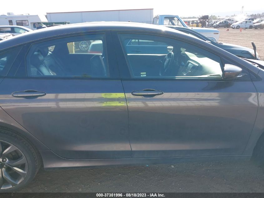2015 CHRYSLER 200 S - 1C3CCCBG4FN572561