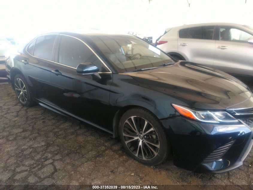2018 TOYOTA CAMRY LE/SE/XLE/L - JTNB11HK4J3035363