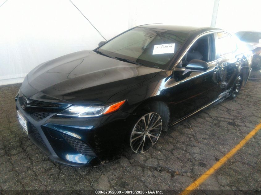 2018 TOYOTA CAMRY LE/SE/XLE/L - JTNB11HK4J3035363