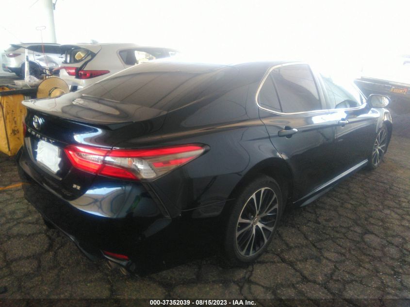 2018 TOYOTA CAMRY LE/SE/XLE/L - JTNB11HK4J3035363