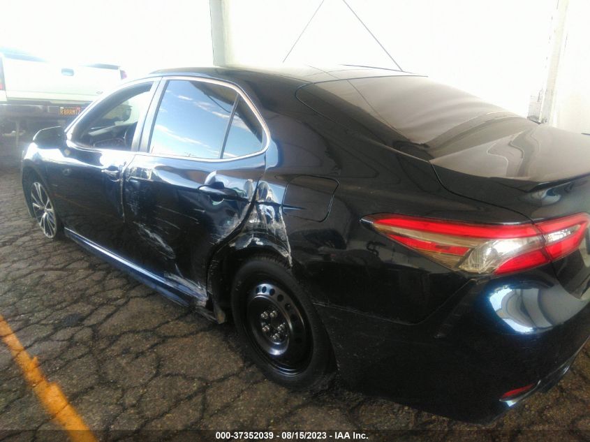 2018 TOYOTA CAMRY LE/SE/XLE/L - JTNB11HK4J3035363