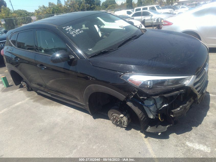 2017 HYUNDAI TUCSON SE - KM8J23A49HU555885