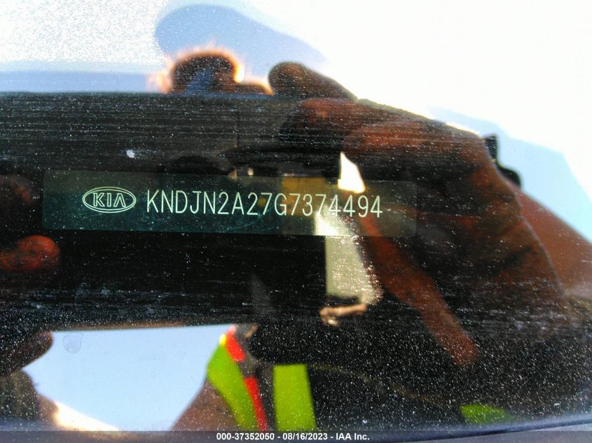 2016 KIA SOUL - KNDJN2A27G7374494