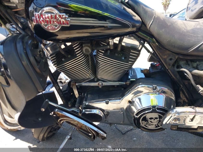 2006 HARLEY-DAVIDSON FLHTCUI - 1HD1FCW366Y632774