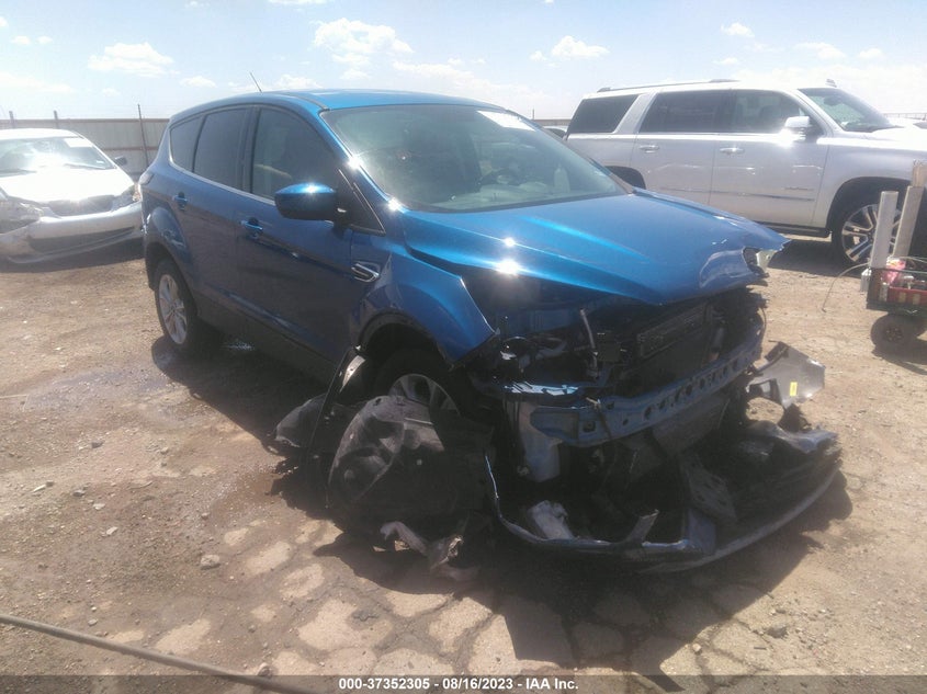 VIN 1FMCU9GD5HUC79363 2017 FORD ESCAPE SE