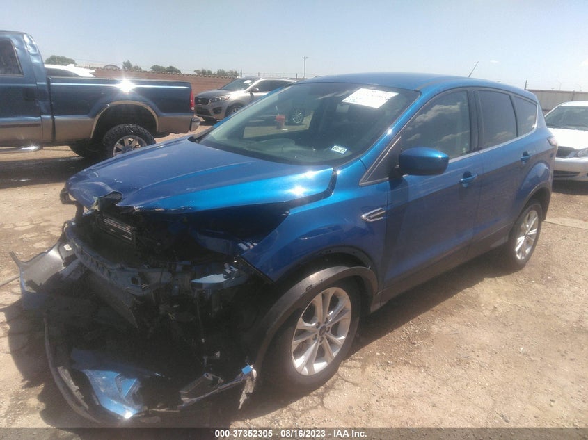 VIN 1FMCU9GD5HUC79363 2017 FORD ESCAPE SE