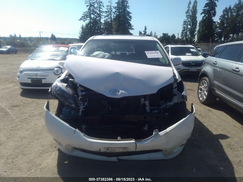 2017 TOYOTA SIENNA SE - 5TDXZ3DC2HS800995