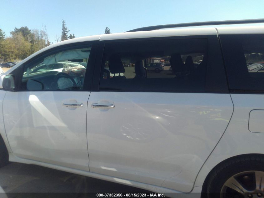 2017 TOYOTA SIENNA SE - 5TDXZ3DC2HS800995