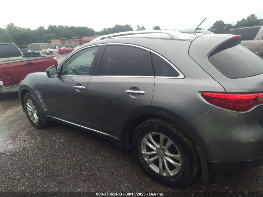 2013 INFINITI FX37 JN8CS1MW8DM171030