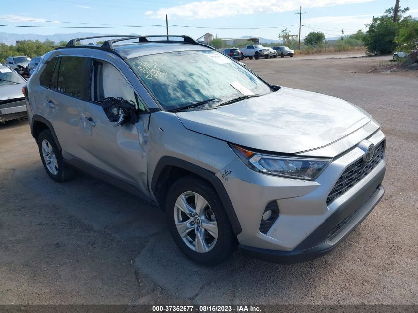 2020 TOYOTA RAV4 XLE - 2T3W1RFV6LW059732