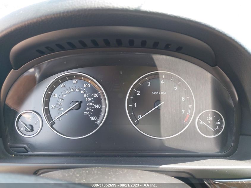 2013 BMW 5 SERIES 528I XDRIVE - WBAXH5C52DD112063