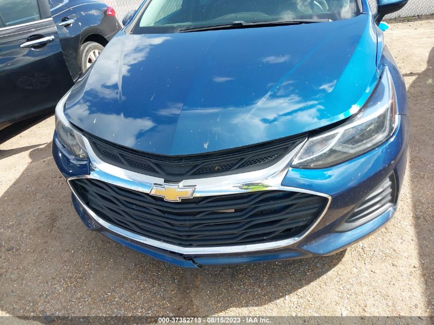 2019 CHEVROLET CRUZE LT - 1G1BE5SM8K7105654