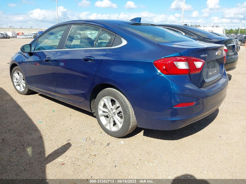 2019 CHEVROLET CRUZE LT - 1G1BE5SM8K7105654