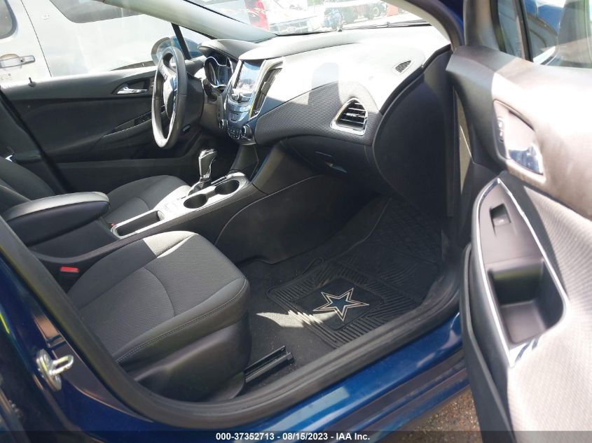 2019 CHEVROLET CRUZE LT - 1G1BE5SM8K7105654