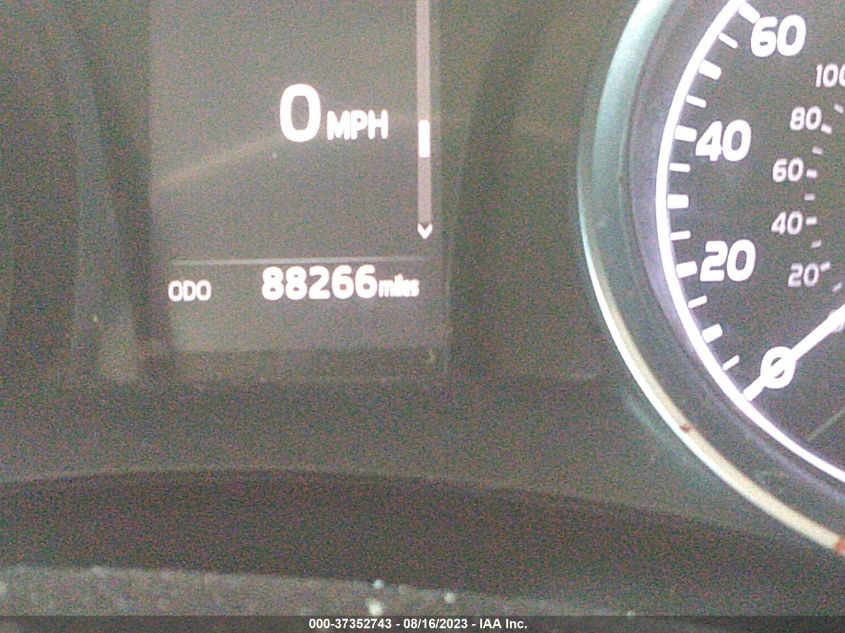 2018 TOYOTA CAMRY LE/SE/XLE/L - 4T1B11HK2JU602552