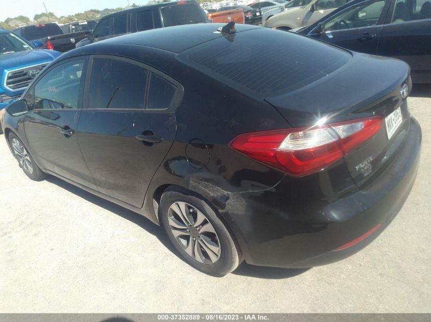 2016 KIA FORTE LX - KNAFK4A65G5616916