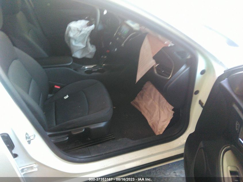 2019 CHEVROLET MALIBU LT - 1G1ZD5STXKF118940