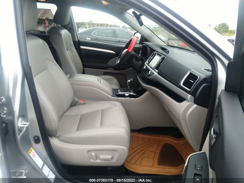 2019 TOYOTA HIGHLANDER SE/XLE - 5TDJZRFH4KS702639
