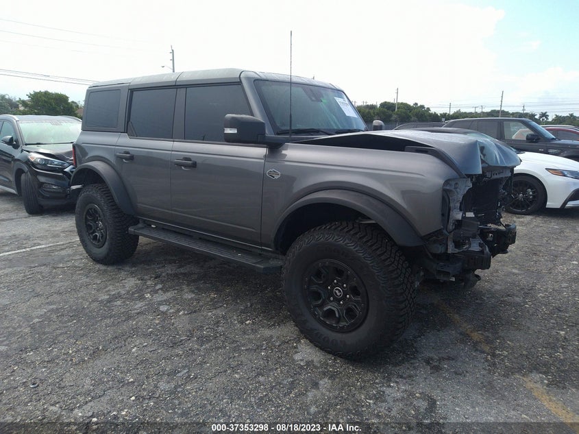 FORD BRONCO BIG BEND/BLACK DIAMOND/OU 2022
