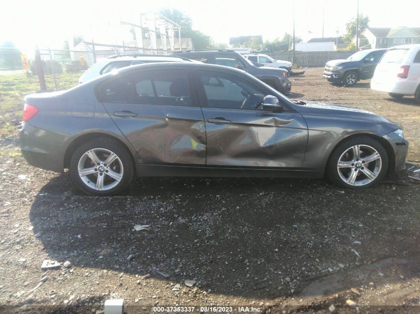 2013 BMW 3 SERIES 320I XDRIVE - WBA3C3C58DF979585