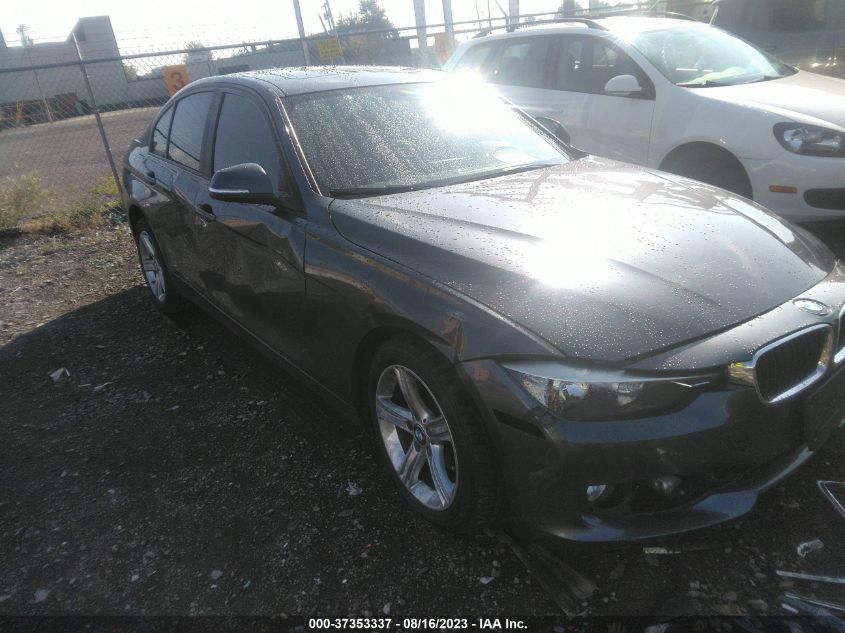 2013 BMW 3 SERIES 320I XDRIVE - WBA3C3C58DF979585