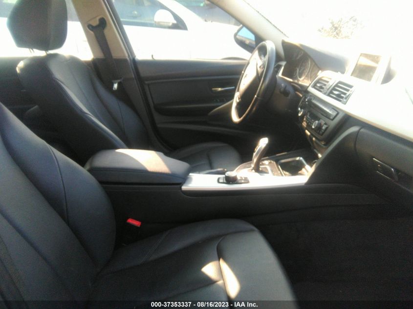 2013 BMW 3 SERIES 320I XDRIVE - WBA3C3C58DF979585