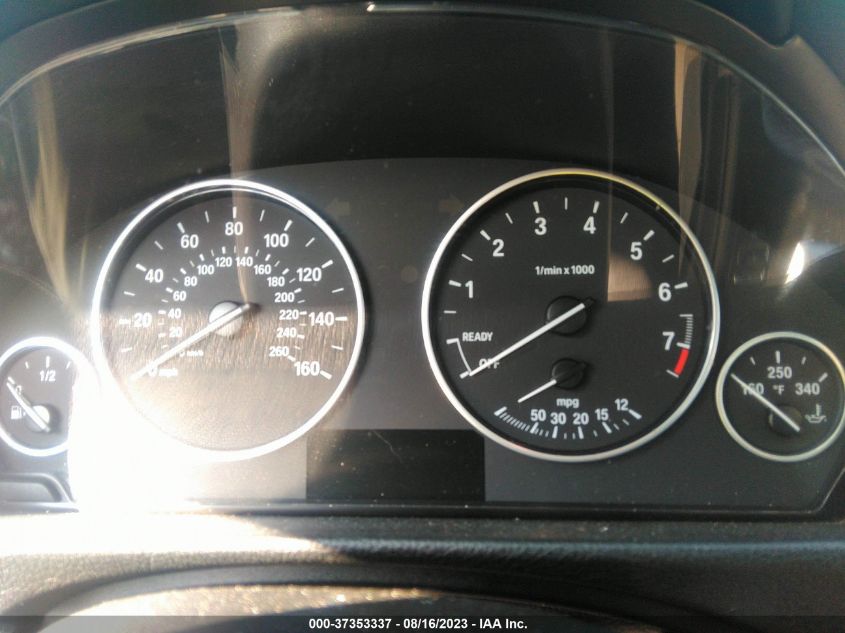 2013 BMW 3 SERIES 320I XDRIVE - WBA3C3C58DF979585