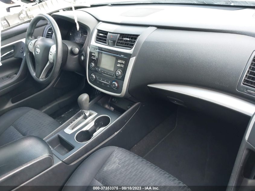 2017 NISSAN ALTIMA 2.5/S/SV/SL/SR - 1N4AL3AP4HN322055