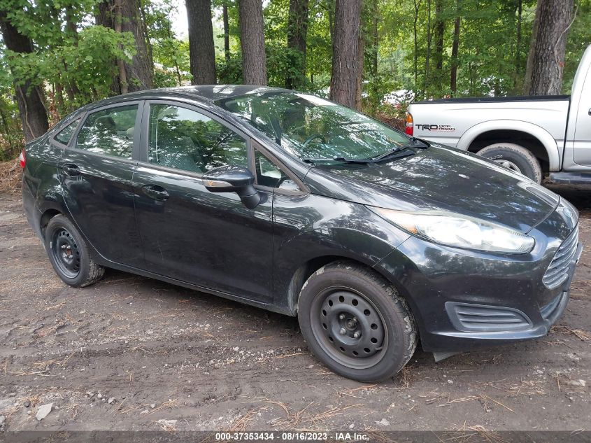 2015 FORD FIESTA SE - 3FADP4BE3FM132758