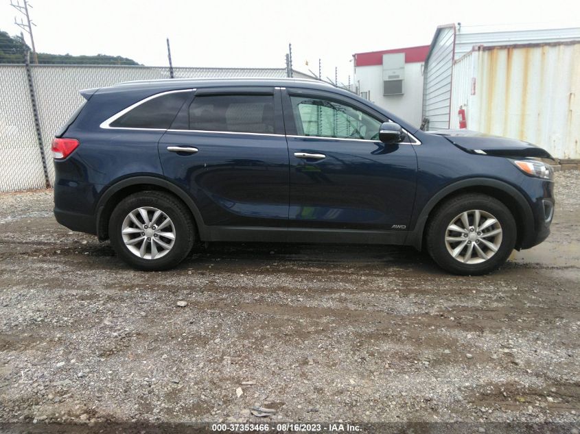 2017 KIA SORENTO LX - 5XYPGDA32HG334708