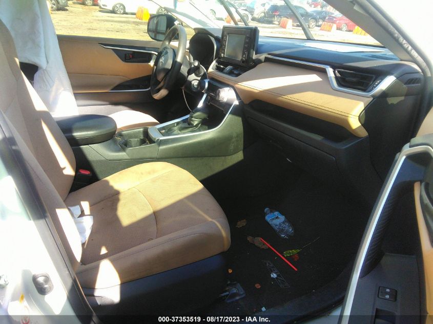 2019 TOYOTA RAV4 LE - JTMH1RFV9KJ007470