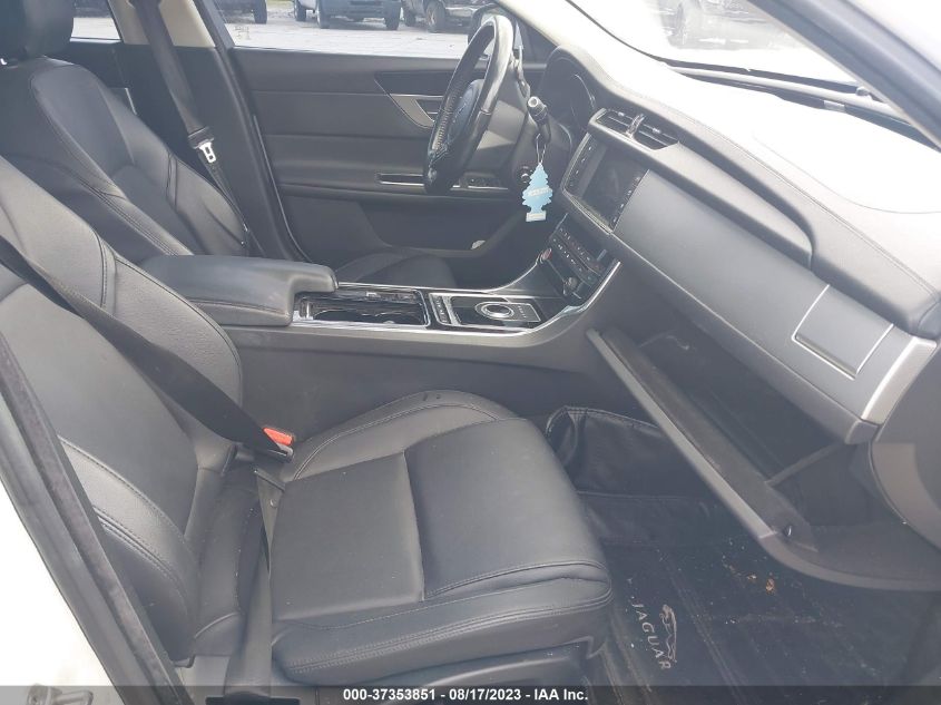 2017 JAGUAR XF PREMIUM - SAJBJ4BV5HCY30510
