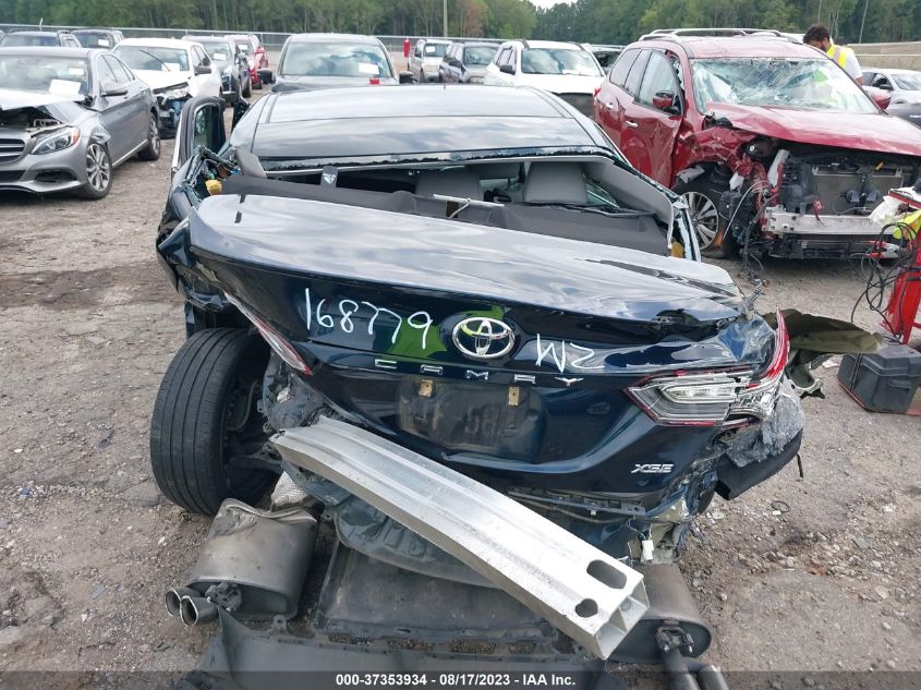 2018 TOYOTA CAMRY XSE - 4T1B61HK8JU520701