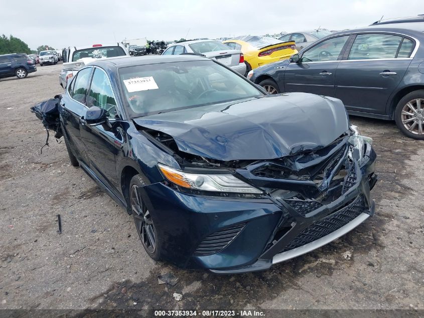 2018 TOYOTA CAMRY XSE - 4T1B61HK8JU520701