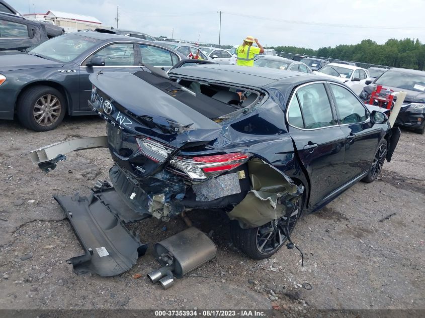 2018 TOYOTA CAMRY XSE - 4T1B61HK8JU520701