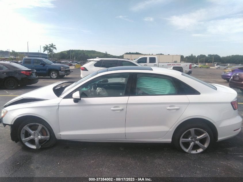 2016 AUDI A3 PREMIUM - WAUB8GFF5G1080578