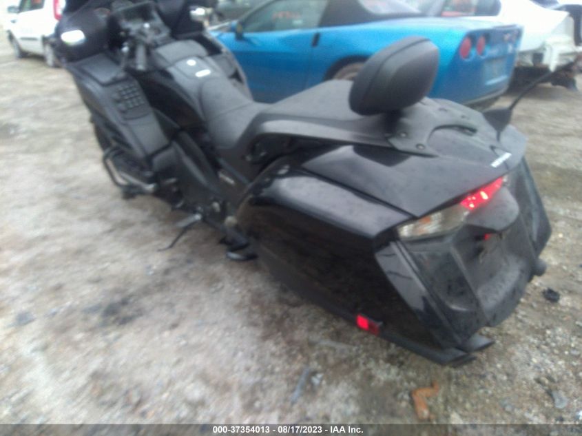 2014 HONDA GL1800 B - JH2SC6847EK100190