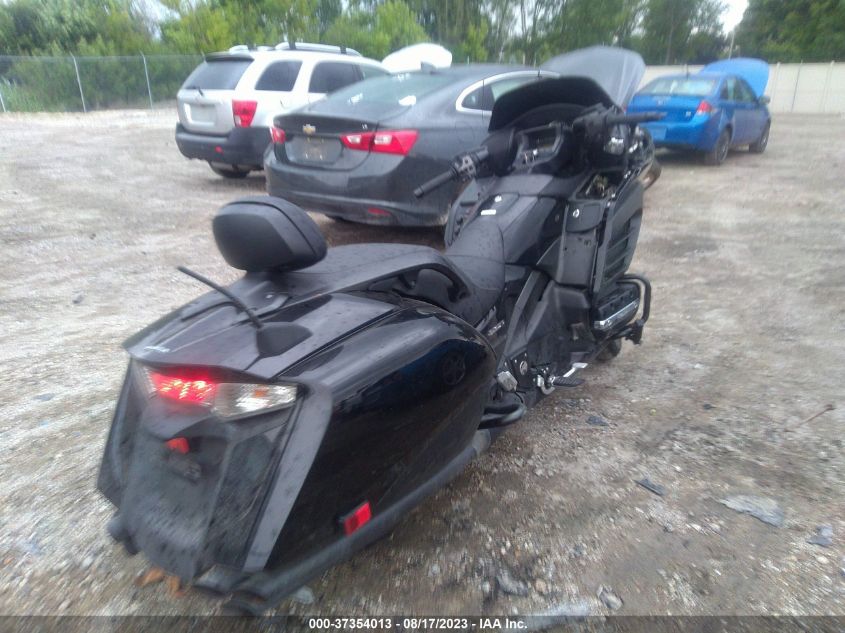 2014 HONDA GL1800 B - JH2SC6847EK100190