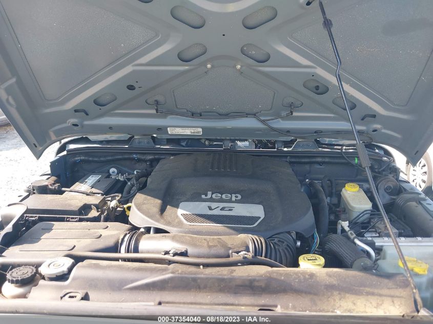 2014 JEEP WRANGLER UNLIMITED SPORT - 1C4BJWDG0EL227937