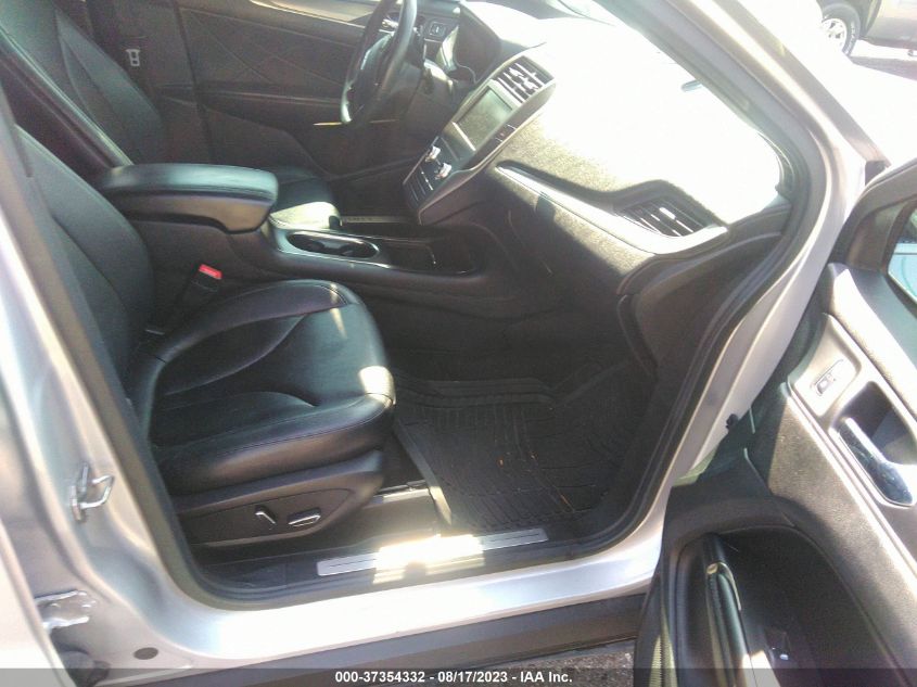 2015 LINCOLN MKC - 5LMCJ1A95FUJ28001