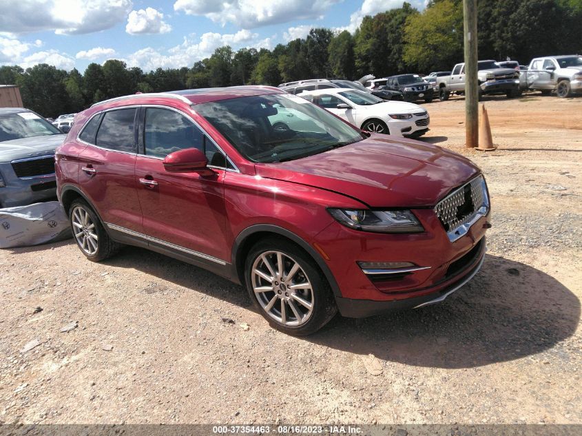 2019 LINCOLN MKC RESERVE - 5LMCJ3C94KUL00999