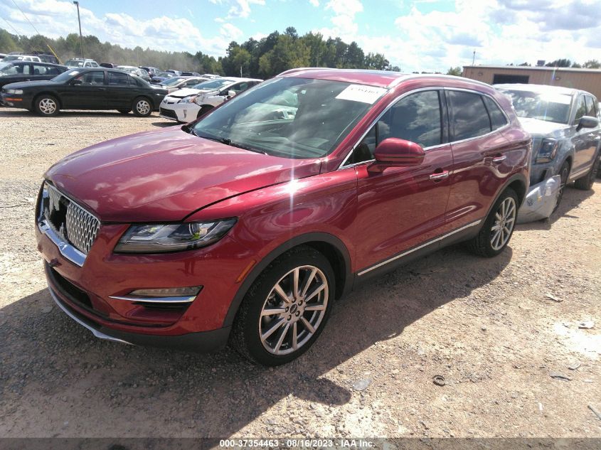 2019 LINCOLN MKC RESERVE - 5LMCJ3C94KUL00999